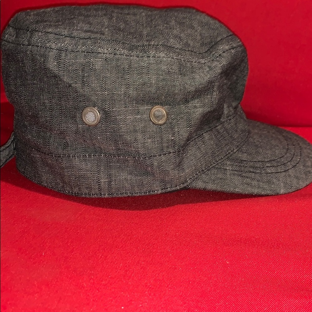 Cap - Picture 3 of 8